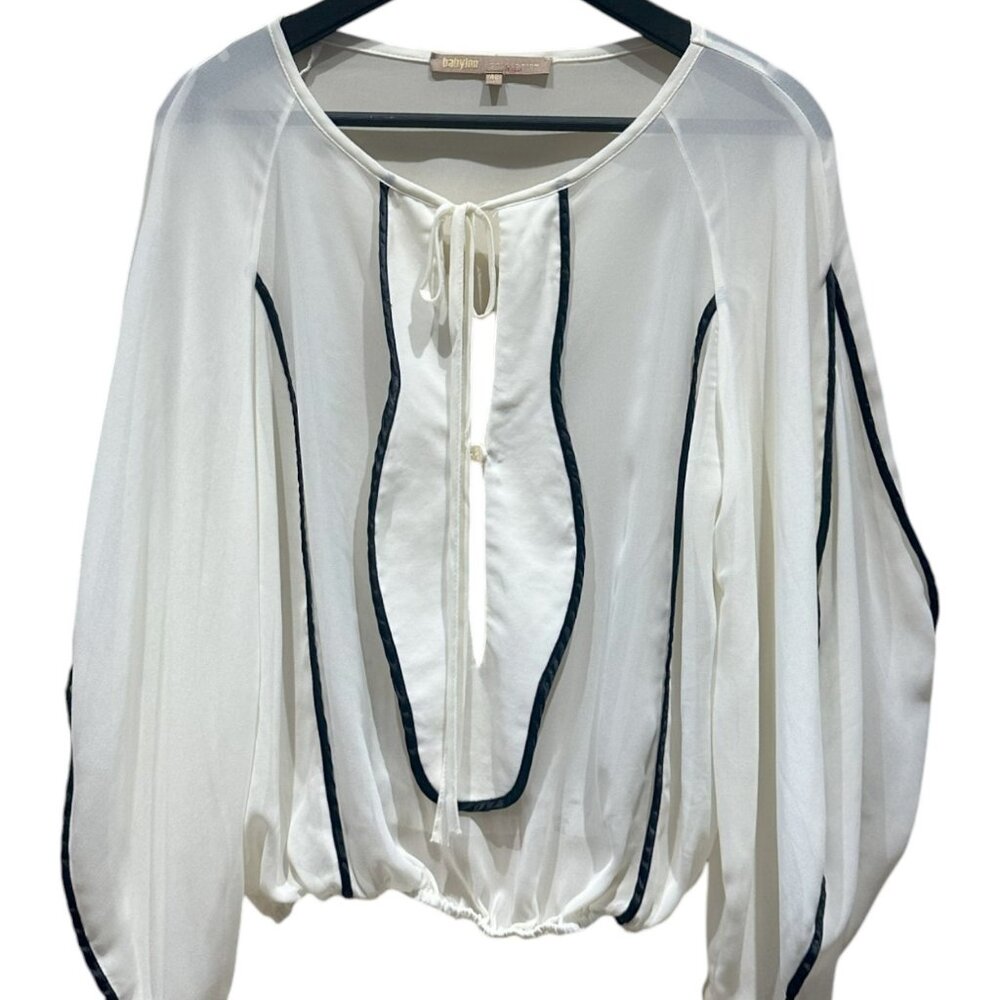Babylon Collection off-white baggy Italia blouse size 42/ US 4